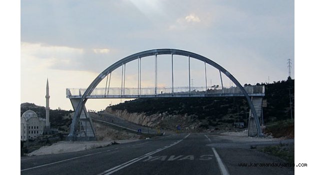 ÜST GEÇİDİ TAMAMLANDI