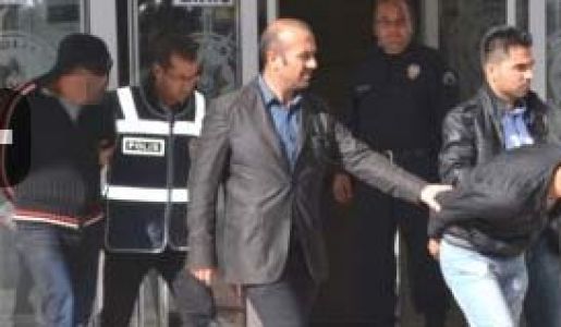 Uyuşturucu’dan Yakalanan 2 Zanlı Tutuklandı
