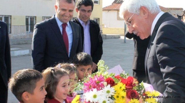 VALİ MURAT KOCA; “ŞARTLAR NE OLURSA OLSUN ÖĞRENMEKTEN, OKUMAKTAN VE BİLGİDEN ASLA  UZAKLAŞILMAMALIDIR”