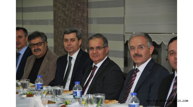 VALİ TAPSIZ’DAN REKTÖR GÖKMEN’E VEDA YEMEĞİ