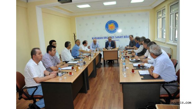 VALİ TAPSIZ, OSB YÖNETİCİLERLE TOPLANDI