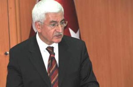 Vali'den İnsan Hakları Mesajı