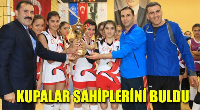 Voleybol Müsabakaları Sona Erdi
