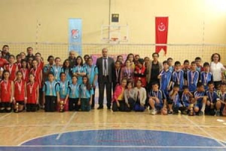 Voleybol Müsabakaları Tamamlandı