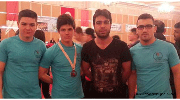 WUSHU TAKIMI MADALYALARLA DÖNDÜ