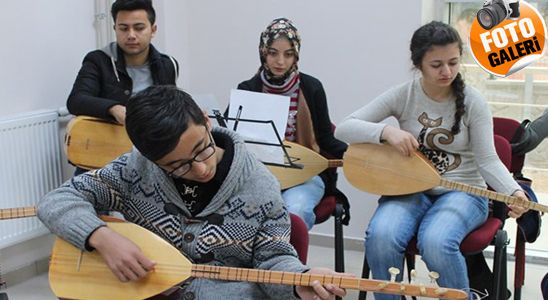 Yaşla Değil, Aşkla Gelen Bir Beceri “bağlama”