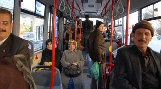 Yaşlılara Ulaşım Ücretsiz