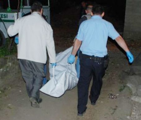 Yatakhane'de Ölü Bulundu