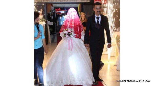 YENİ EVLENMİŞTİ..