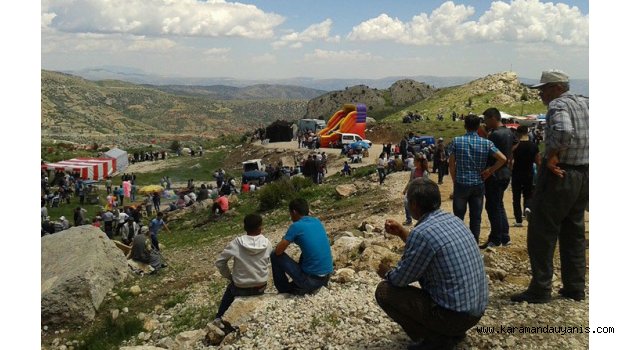 YÖRÜK ŞENLİĞİNE 5 BİN KİŞİ KATILDI
