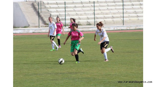 YUNUSKENTSPOR ISPARTA&#039;YA BOYUN EĞDİ