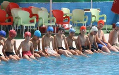 Yüzücüler Kayseri'de