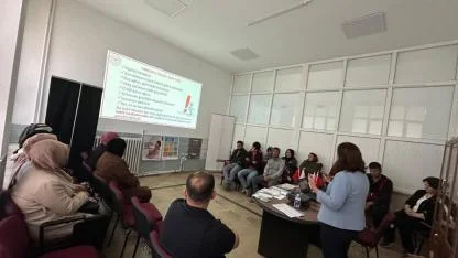 Anne Sütü ve Emzirmenin Önemi Konulu Eğitim Düzenlendi
