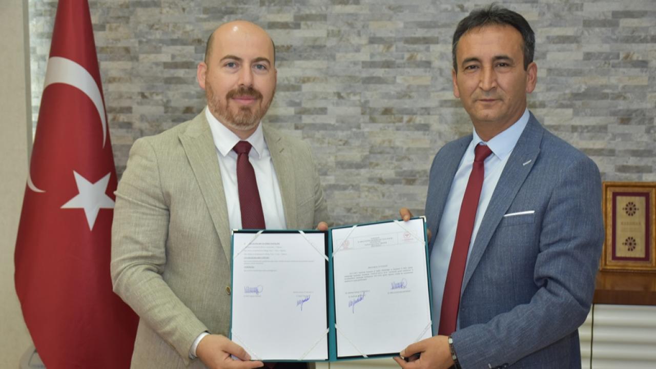Birlikte 14 Yıl: Eğitim ve Sağlık &quot;Sağlıcakla Kal&quot; Projesinde Yeniden Buluştu