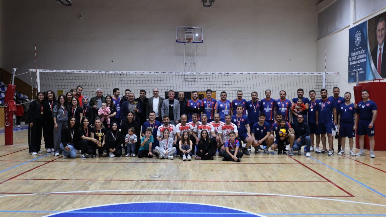 Kamu Spor Oyunları Voleybolda Şampiyonlar Belli Oldu