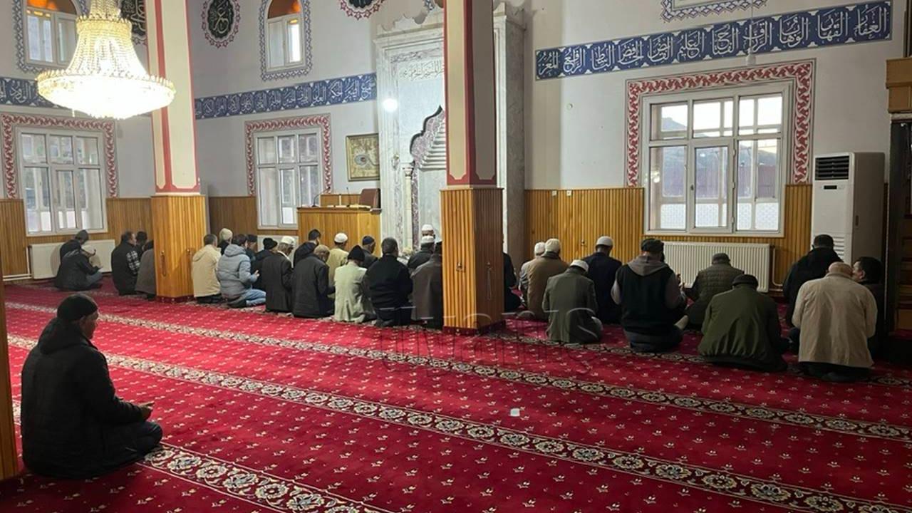 Karaman'da İki İlçede Sabah Namazı Buluşması Düzenlendi