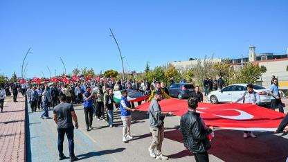 Karaman'da Öğrenciler Filistin'e Destek İçin Yürüdü