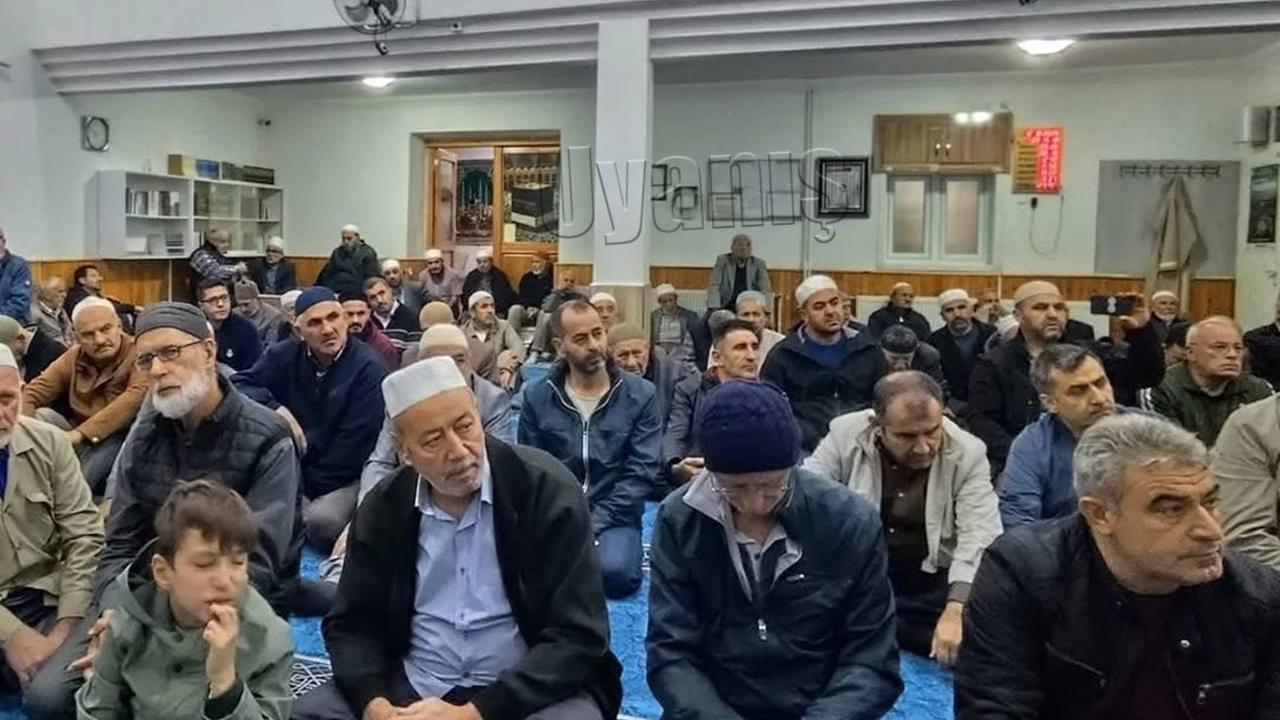 Karaman&#039;da Sabah Namazı Buluşması Düzenlendi