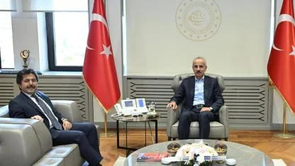 Karaman’ın Ulaşım Projeleri Bakan Uraloğlu’yla masaya yatırıldı