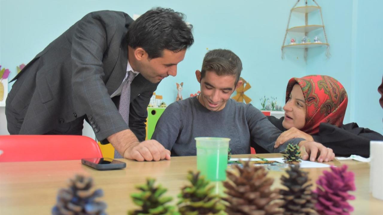 Özel Öğrenciler El Sanatlarıyla Hayata Renk Katıyor