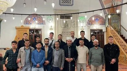 Piri Reis Yurdu Öğrencilerinden Anlamlı Ziyaret