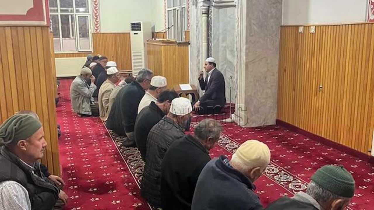 Sarıveliler&#039;de Sabah Namazı Buşuşması Düzenlendi