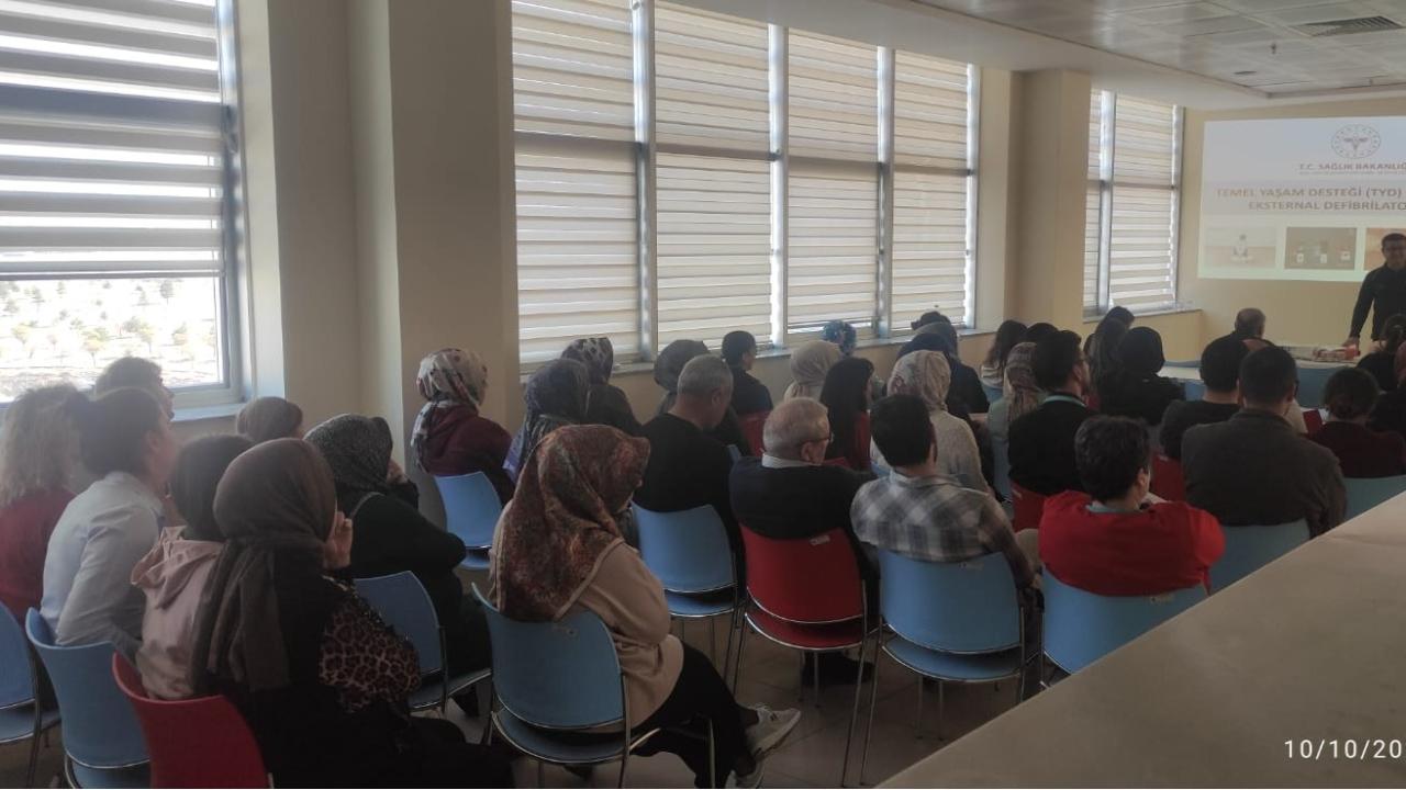 Temel İlk Yardım Eğitimi Düzenlendi