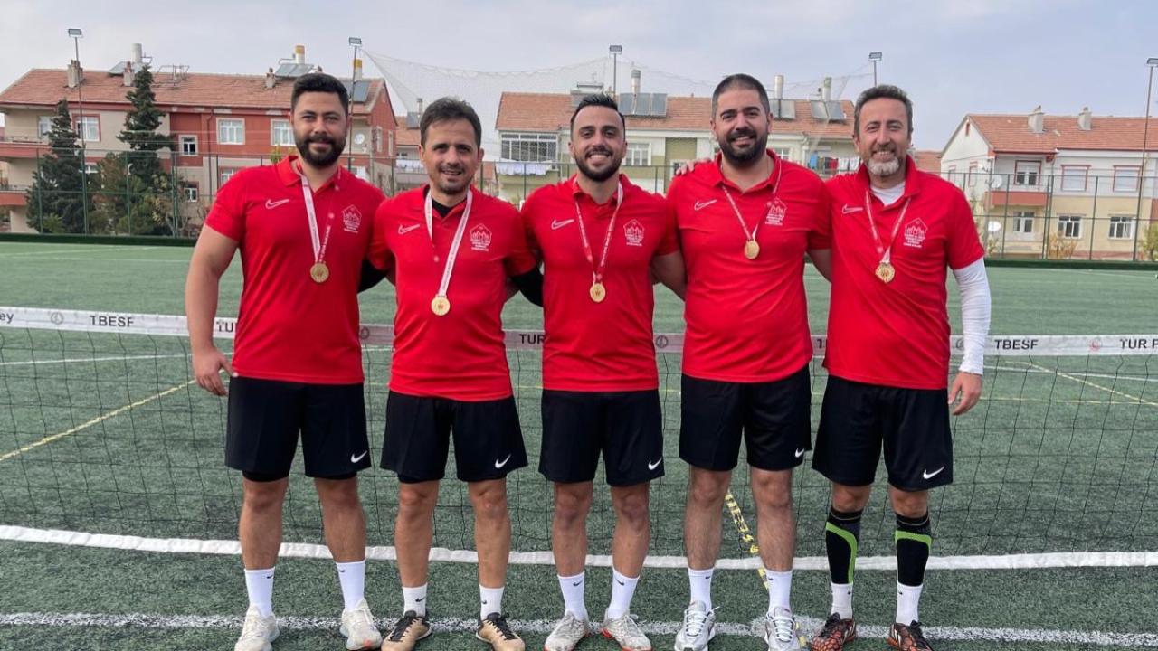 Ayak tensinde Türkiye finalleri bileti Ankara&#039;nın