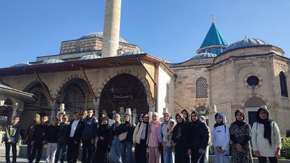 Başarılı Gençler Ödüllendirildi