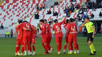 Karaman FK Evinde Karacabey İle Berabere Kaldı