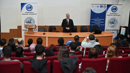 “Mezun-Öğrenci Buluşması ve Kariyer Söyleşisi” Düzenlendi