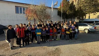 2022 Taşeli Spor Kulübü Sporcularına Spor Ayakkabısı Desteği