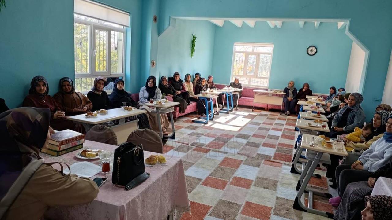 4-6 Yaş Kur’an Kursu Veli Seminerleri Düzenlendi