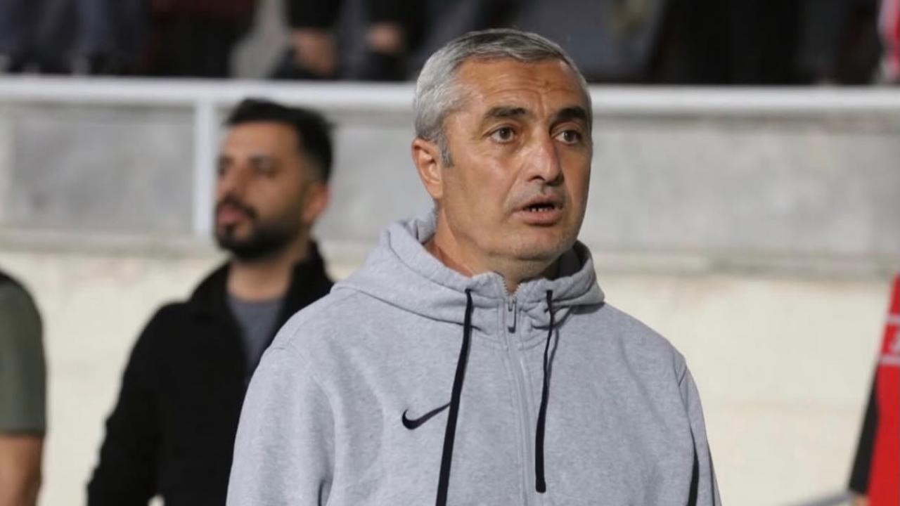 Elazığspor ve Kepezspor’da Teknik Direktörler İstifa Etti