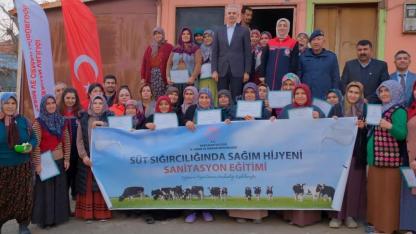 Gülkaya Köyü’nde Kadın Çiftçilere Süt Hijyeni Eğitimi