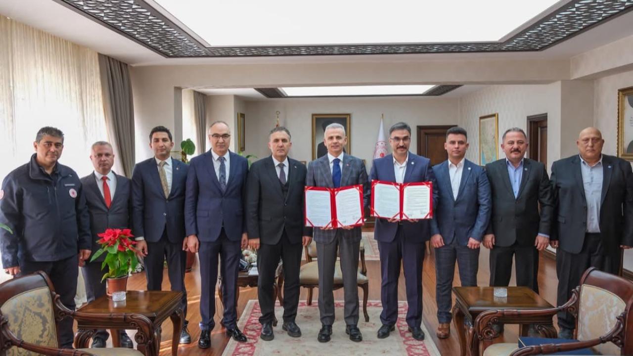 Karaman İl Özel İdaresi ile BEM-BİR-SEN Arasında Sosyal Denge Sözleşmesi İmzalandı