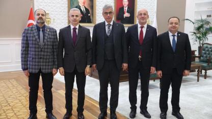 Karaman'ın sağlık yatırımları bakanlıkta masaya yatırıldı