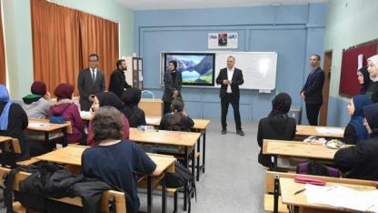 Öğrencilerle Bir Araya Geldiler