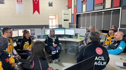 Acil Sağlık Birimlerinde Görev Yapan Personelleri Ziyaret Ettiler