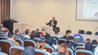 KMÜ’de Okuma ve Kitap Kültürü Söyleşisi Düzenlendi