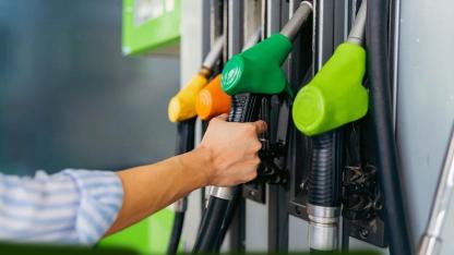 Benzine İndirim Geldi