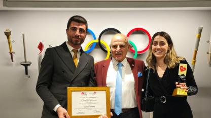 Antrenör Katman, "Sportif Davranış Dalı Şeref Diploması"na Layık Görüldü