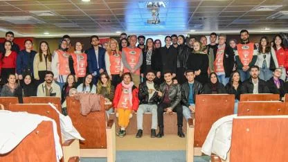 Temiz Çevre Sağlıklı Gelecek: Kampüs Alanı Çevre Temizliği Etkinliği Büyük İlgi Gördü