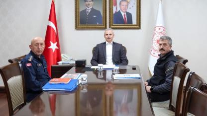 Vali Çiçekli, “Yılbaşı Tedbirleri” Toplantısına Katıldı