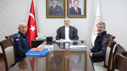 Vali Çiçekli, “Yılbaşı Tedbirleri” Toplantısına Katıldı