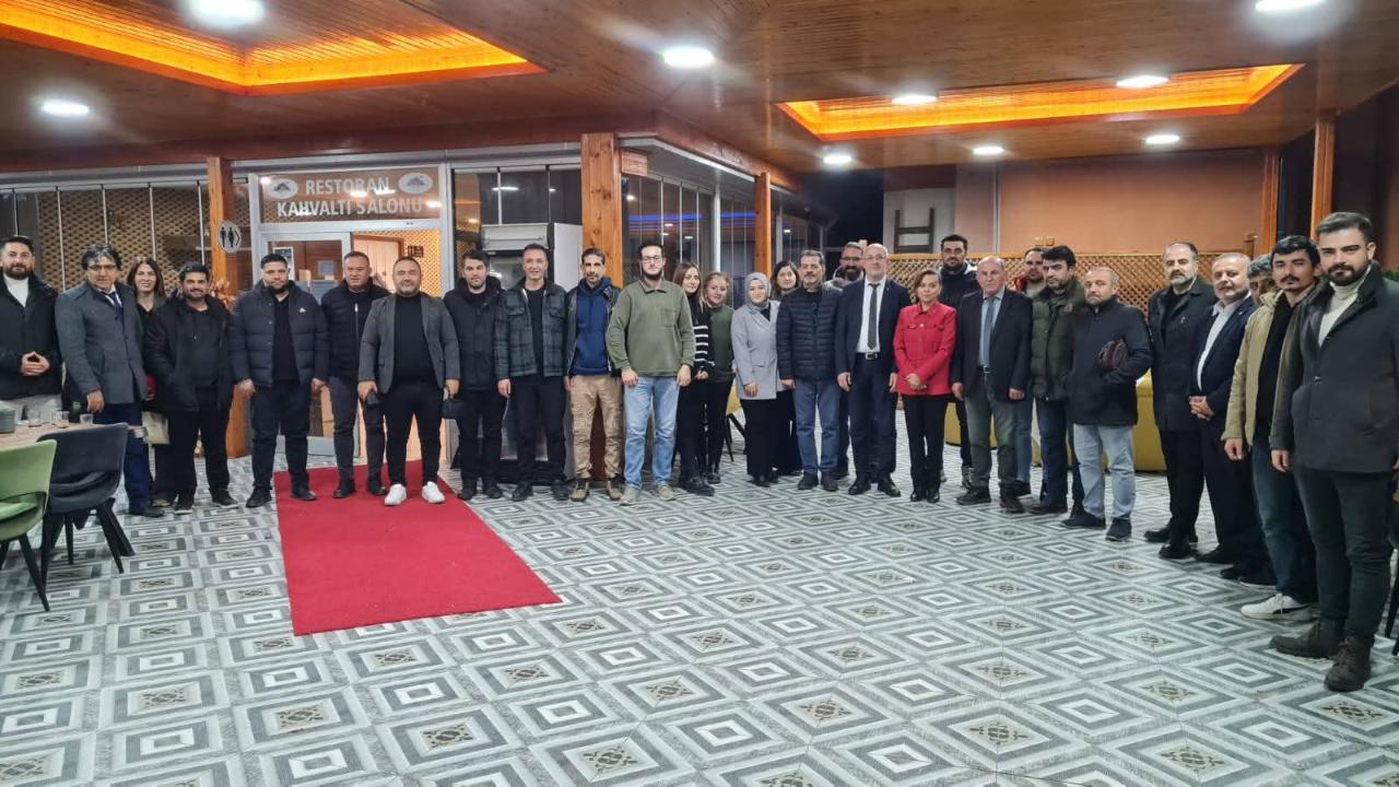 AK Parti Gazeteciler Günü’nü Kutladı