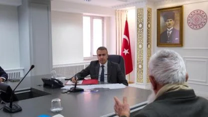 Karaman Valisi Çiçek, Halk Günü’nde Vatandaşlarla Buluştu