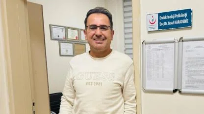 Karaman’ın Sevilen Doktoru Yusuf Karadeniz Doçent Oldu