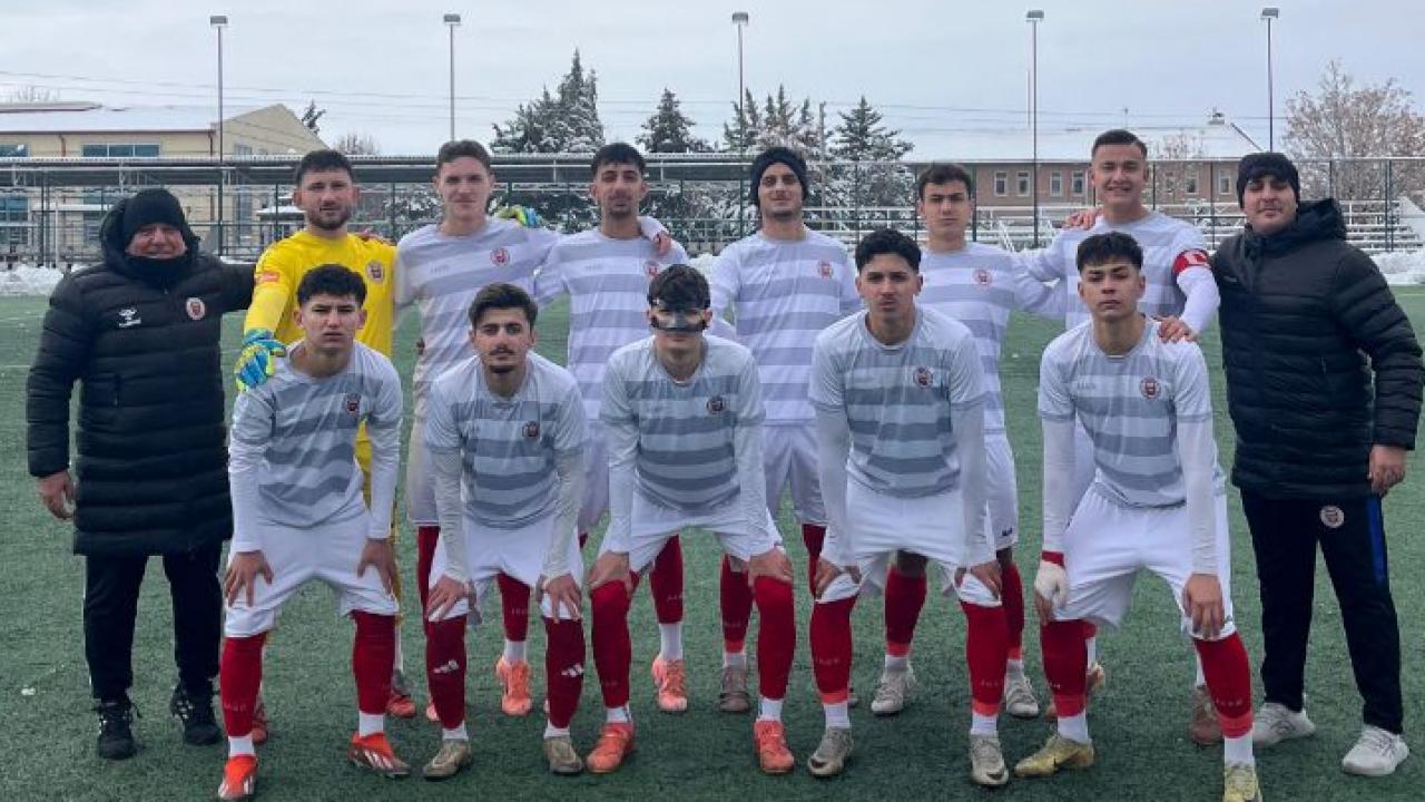 Karamanlı Gençler Hem Gelişim Liginde Hem de 2. Lig’de Aynı Anda Mücadele Ediyor