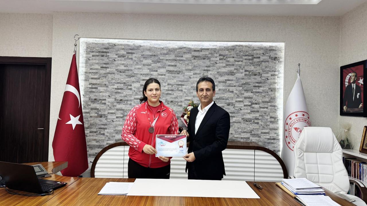 Karamanlı Sporcu Türkiye Sahnesinde